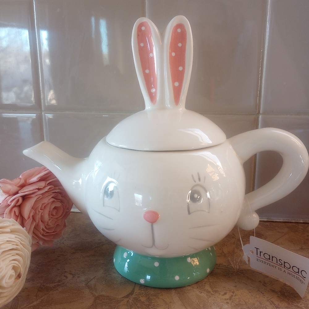Johanna Parker Design Transpac Easter Bunny Dottie Teapot